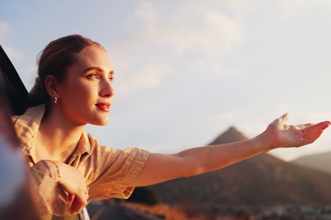 Well-Being to Go: 5 Essentials to Pack for a Healthy Summer Escape